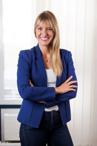 Elisa Winterhalter, Vertriebstechnische Assistentin bei iNOVO Immobilien