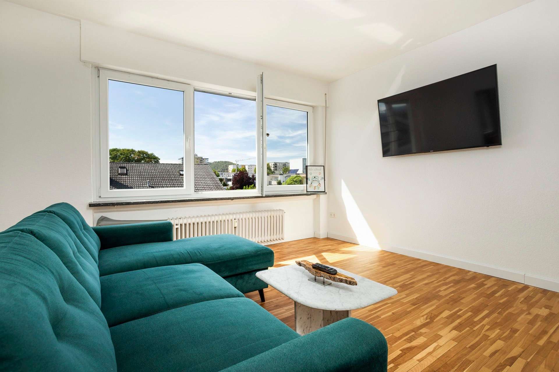 LICHTBLICK – großzügige 4-Zimmer-Wohnung mit 20 m² Dachterrasse in Rheinfelden mit Garage