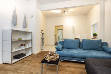 Wohnzimmer - BAHNWÄRTERHÄUSCHEN in Hasel: kernsaniertes EFH mit nur 1 Nachbar & wildem Garten und Schopf/Garage