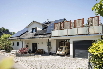 Hausansicht - ARCHITEKTENTRAUM in Inzlingen: Luxus pur auf 203 m² mit 6 Zimmern, Dachterrasse, Whirlpool & Garage