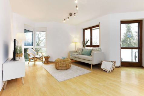 SONNENWINKEL in Efringen-Kirchen: 3-Zi.-Wohnung zentral gelegen mit Balkon, Gäste-WC und Carport, 79588 Efringen-Kirchen, Etagenwohnung