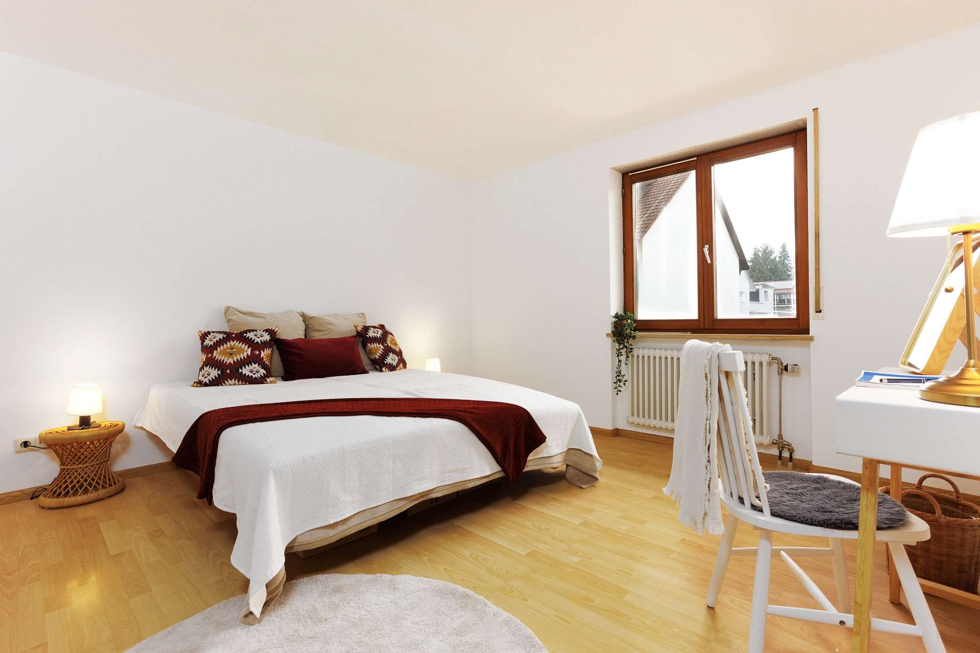 SONNENWINKEL in Efringen-Kirchen: 3-Zi.-Wohnung zentral gelegen mit Balkon, Gäste-WC und Carport