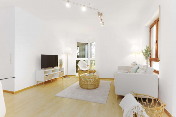Wohnbereich - SONNENWINKEL in Efringen-Kirchen: 3-Zi.-Wohnung zentral gelegen mit Balkon, Gäste-WC und Carport