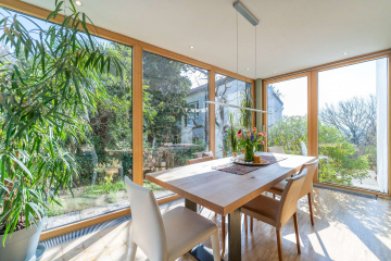 Wintergarten - Modernisierte DHH in Ortsrandlage von Grenzach: mit 5 Zi., Wintergarten, Garten, Terrasse u. Balkon