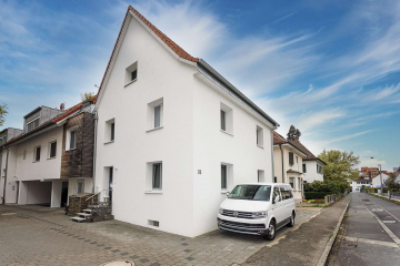 Außenansicht - MODERN LIVING in Weil am Rhein: Neuwertige 3-Zi.-Whg mit Balkon, Sommergarten, Kochinsel, uvm.