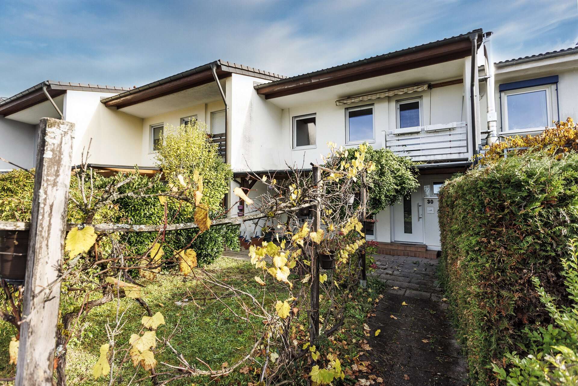 HERZENSPLATZ in Fahrnau: Reihenmittelhaus mit 4 Zimmern, Garten, Terrasse & Balkon, Top Lage & Anbindung