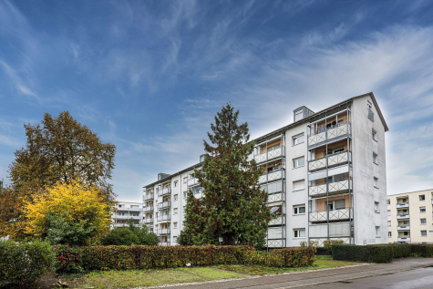 STADTBLICK: 3 Zi-Whg zentrumsnah in energetisch saniertem MFH mit moderner Küche und Bad, Balkon, 79539 Lörrach, Etagenwohnung