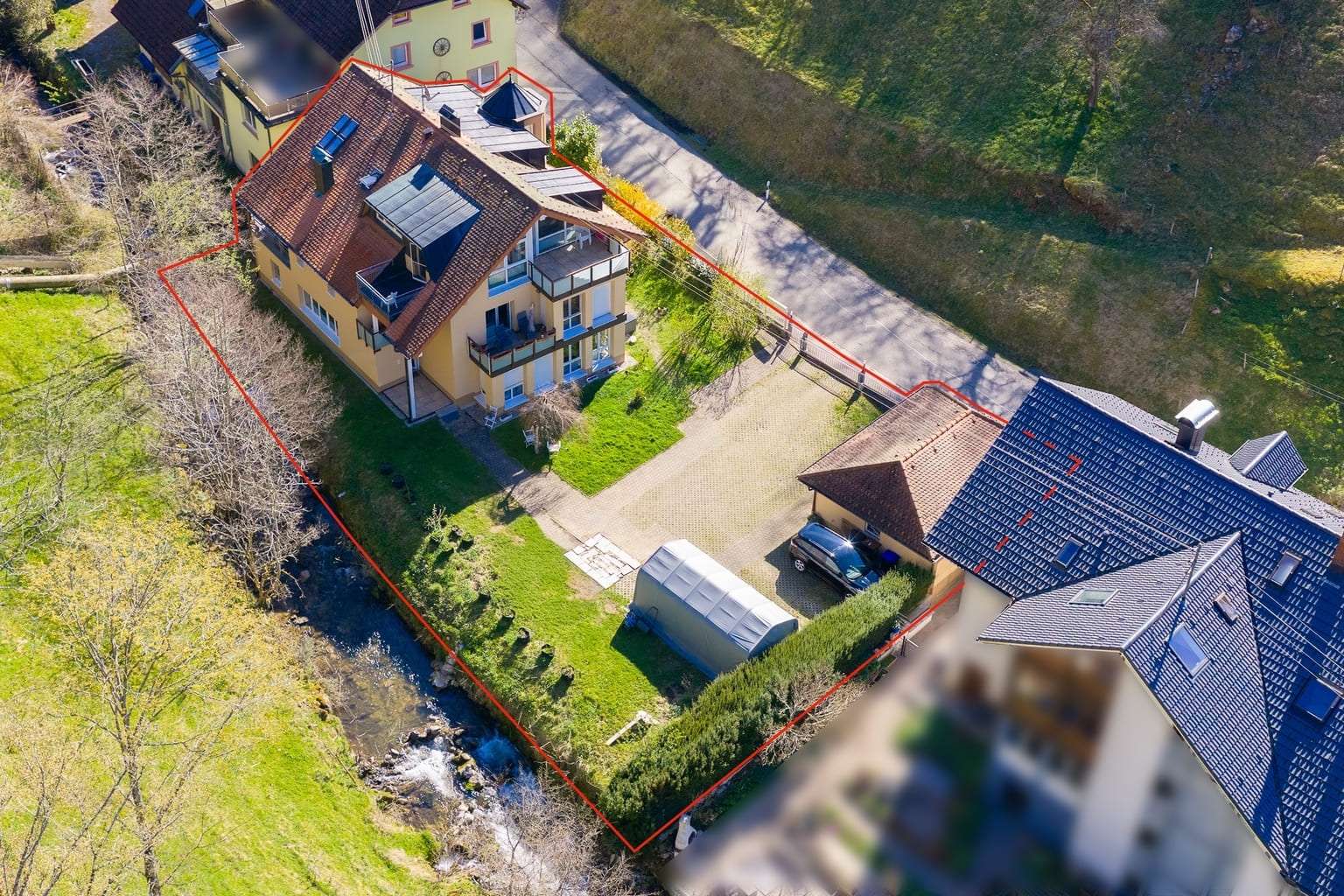 WOHNJUWEL in Häg-Ehrsberg – Komplett saniertes 3-Familienhaus in traumhafter Schwarzwaldlage