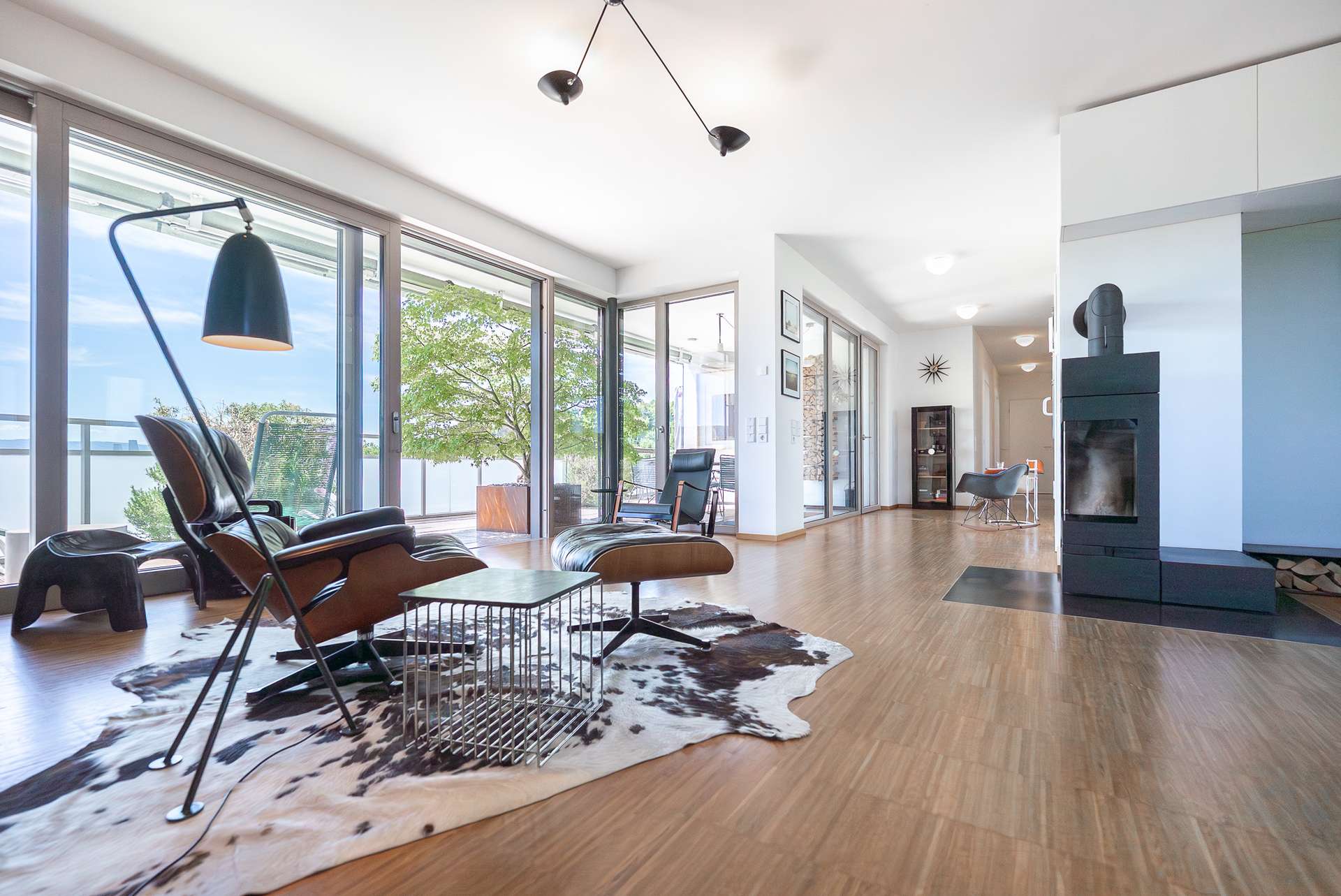 Penthouse-Traum “BASEL VIEW”: 4 Zimmer im 9. OG mit luxuriöser Ausstattung u. Panorama-Dachterrasse