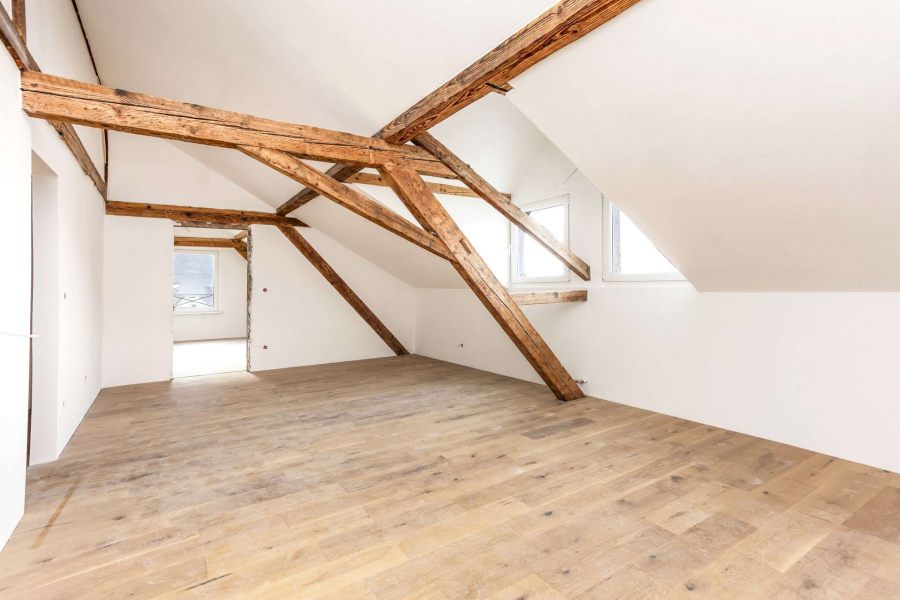 Wohnbereich mit Gaube - HOLZTRAUM mit 3 Zimmern, offener Küche und malerischem Ausblick in Zell