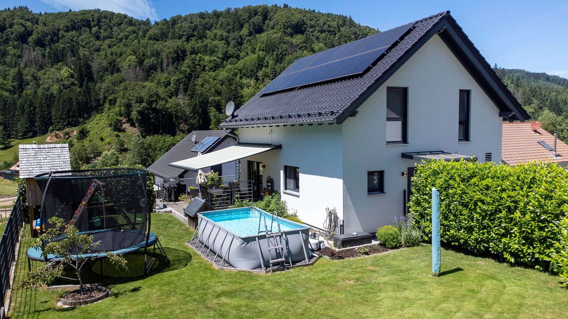 WALDRANDGLÜCK im Kleinen Wiesental – Neuwertiges EFH mit 4 Zimmern, Garten & traumhafter Lage