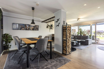 Offener Wohnbereich - Stilvoll modernisiertes RMH “MODERN HOME” mit Garten, Schwedenofen, Keller, Spitzboden & Stellplatz